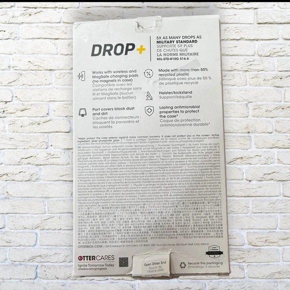 OtterBox Defender Pro Black Case for iPhone 15 Pro - Picture 2 of 4